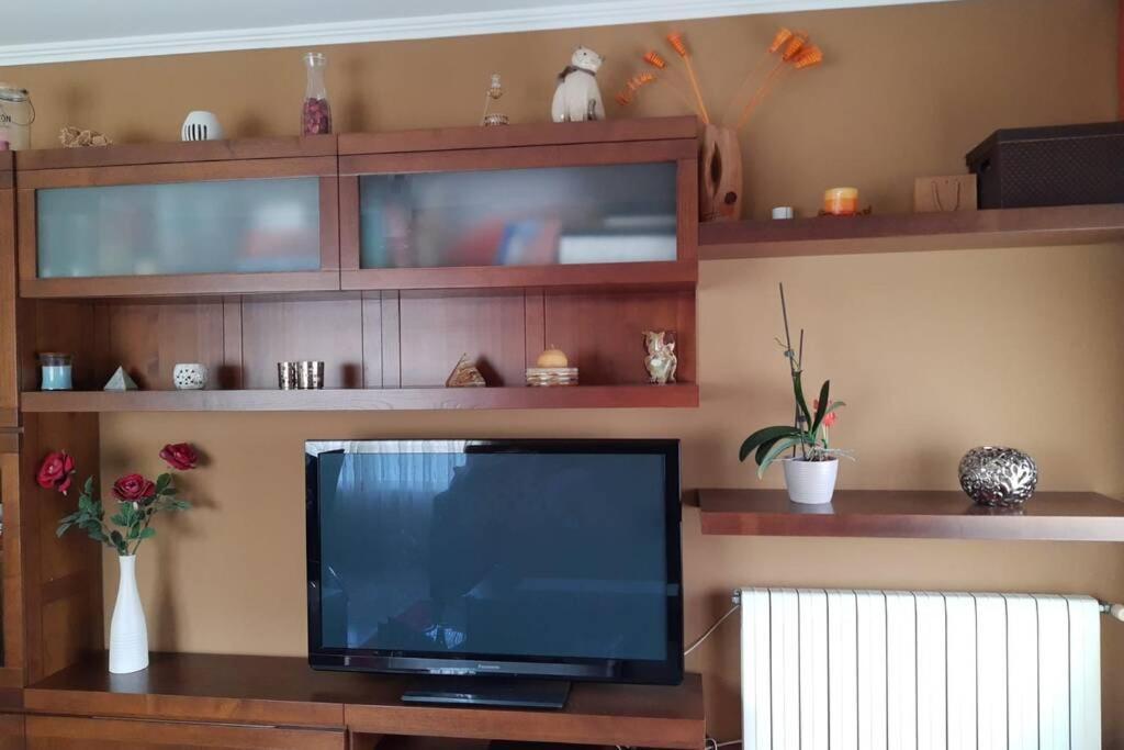 Piso Completo En Camino Ingles - Sigueeiro, Apartment Sigueiro Bagian luar foto