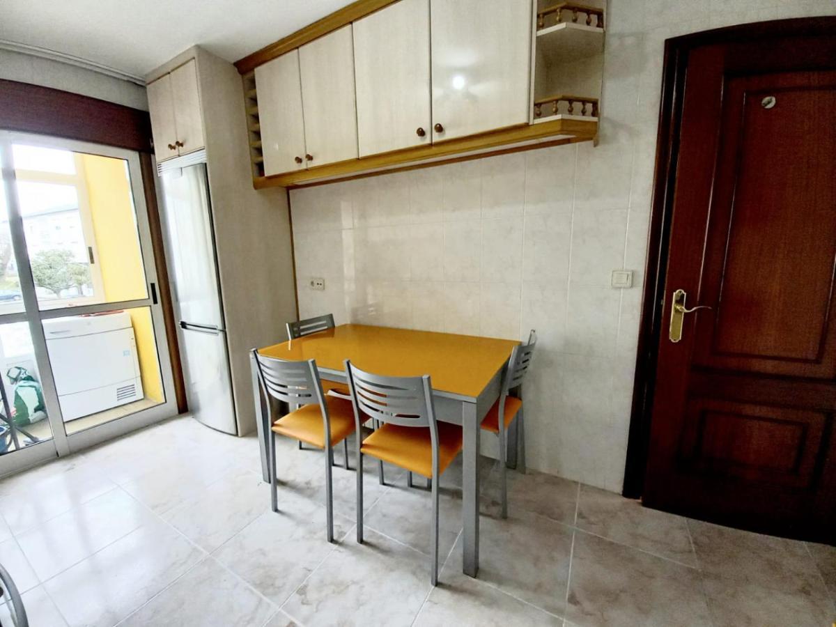 Piso Completo En Camino Ingles - Sigueeiro, Apartment Sigueiro Bagian luar foto